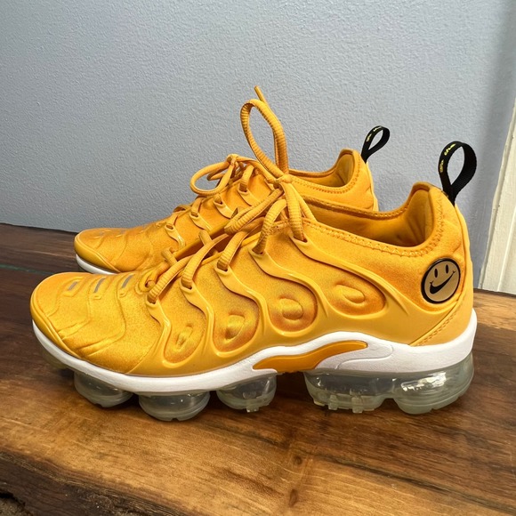 Nike Air VaporMax Plus Go the Extra Smile Yellow Shoes...